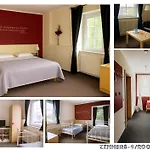 Schlosshotel Kastellaun Boutique Romantik Im Hunsrueck * Kastellaun