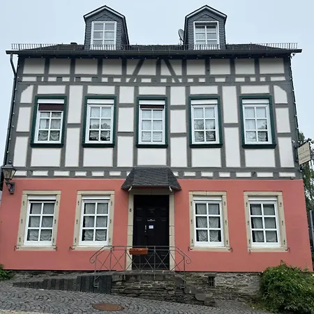 ホテル Schloss *