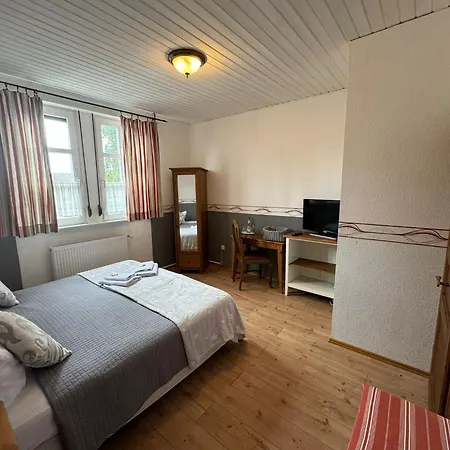 Schloss Hotel *